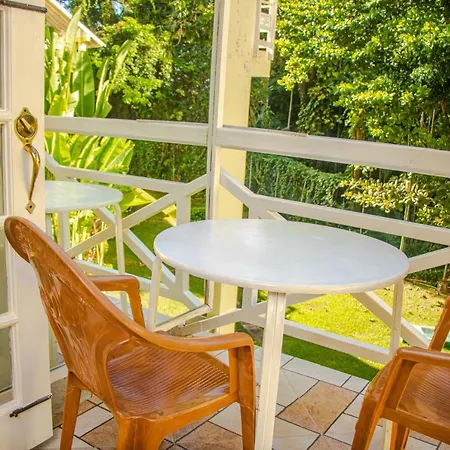 E 20 Mystic Ridge Ocho Rios Apartment Exterior photo