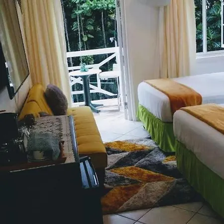 E 20 Mystic Ridge Ocho Rios Apartment Exterior photo